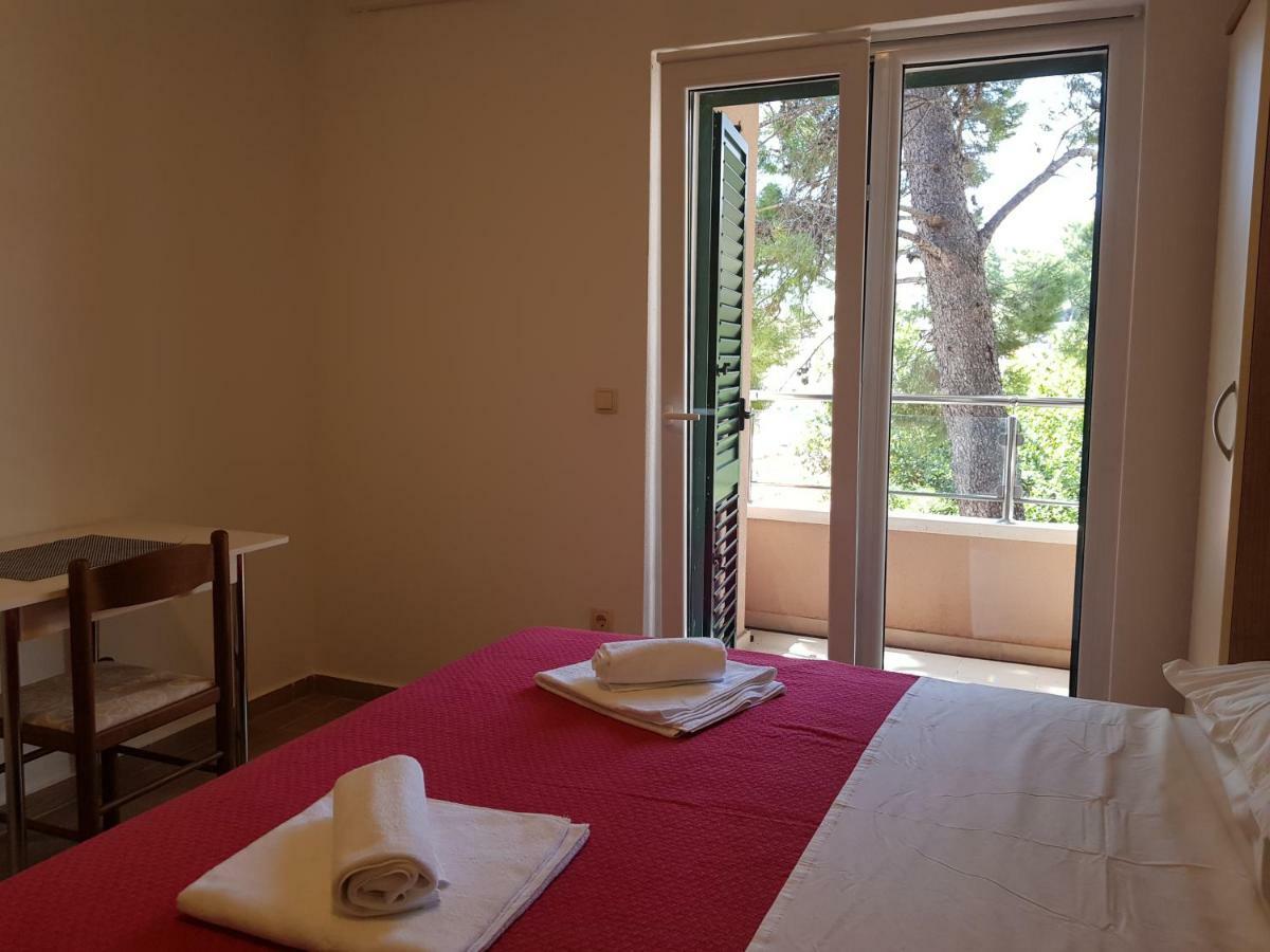 "Laurier" Rooms & Apartments Čelina Eksteriør bilde
